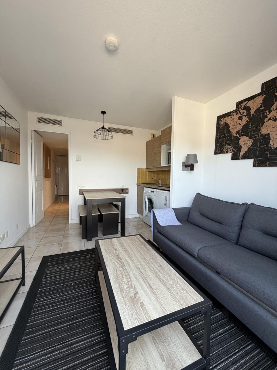 Charmant Studio avec Terrasse, Proche Plages et Gare Cannes, Clim Apartment in Cannes