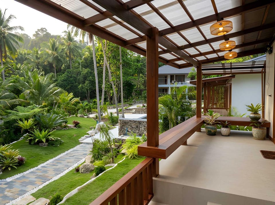 The Banyan Palm Villa - Luxury in Paradise Villa in Ko Pha-ngan Sub-district