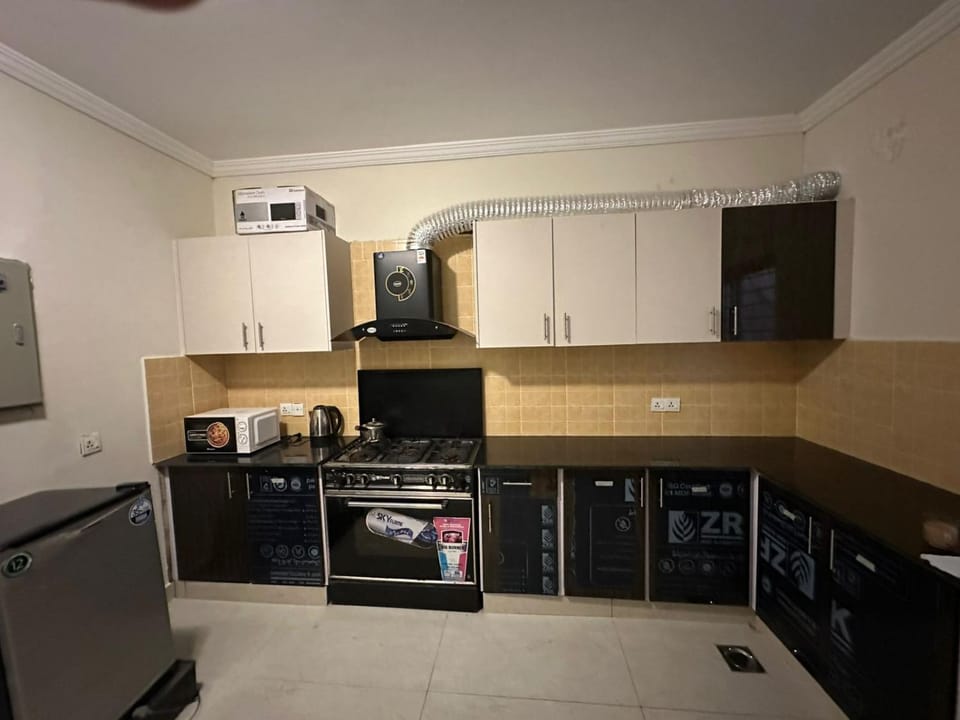 Luxury 4 Bedroom Villa Available For Daily Rent Villa in Karachi