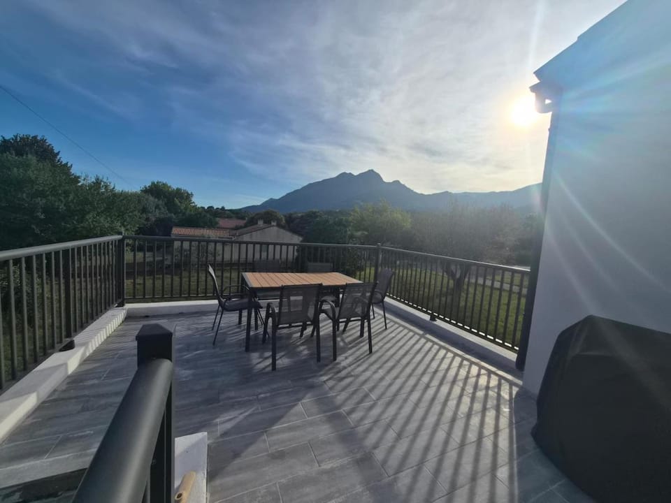 Appartement à 2 kms de la plage Apartment in Corsica