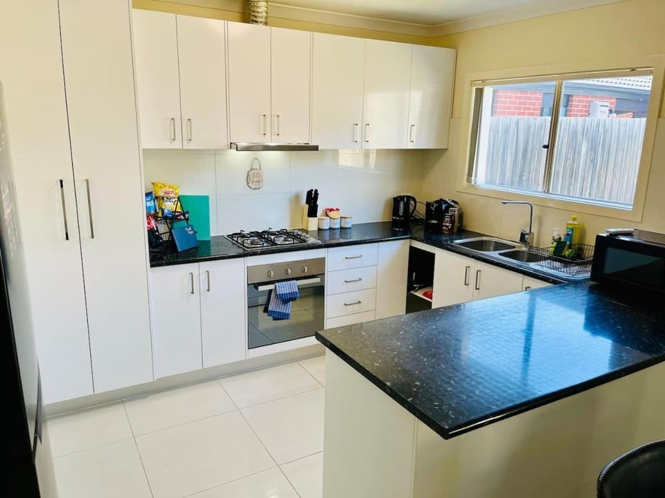 Sylish Pakenham Stay House in Pakenham