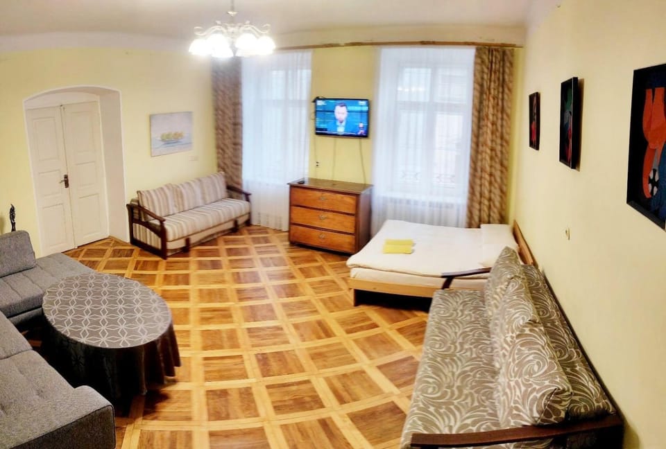 Communal lounge/ TV room, Bed, Living room, Seating area