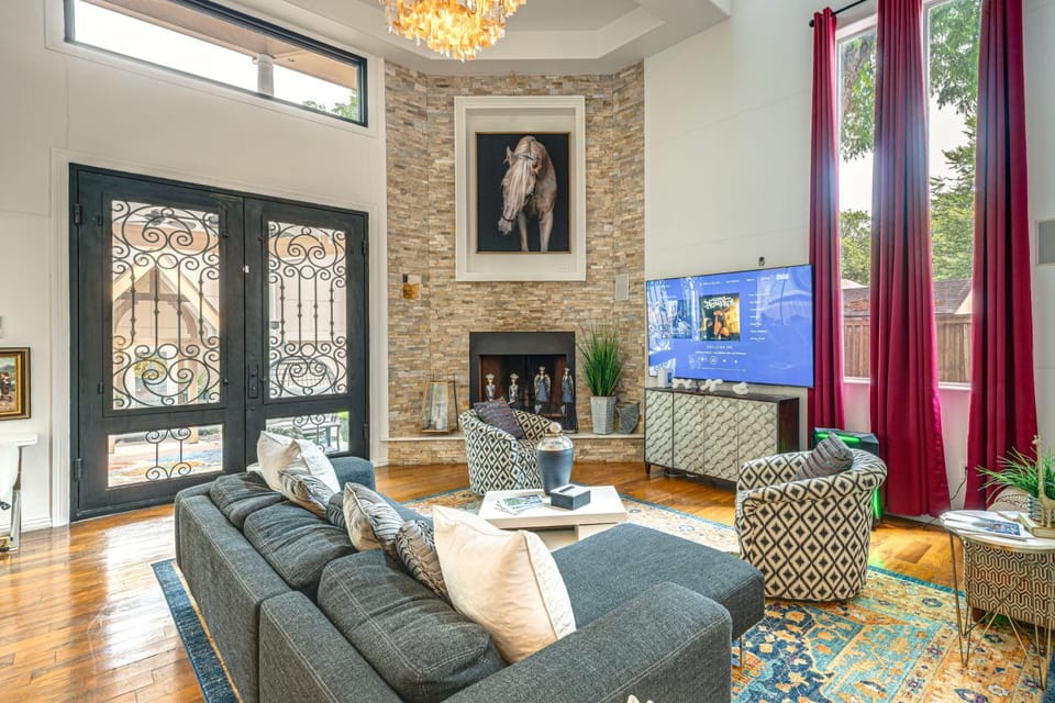 Luxe Old East Dallas Home in Historic Munger Place House in Dallas