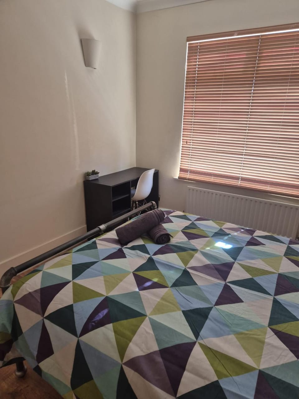 Contractor & professional short term room let Kettering Vacation rental in Kettering