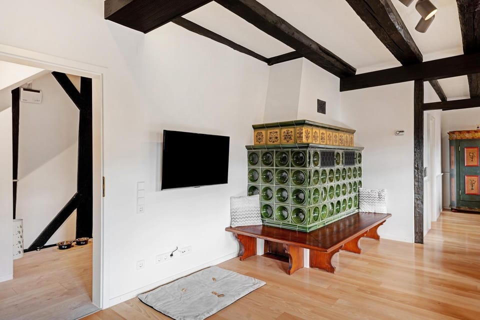 Property building, Living room
