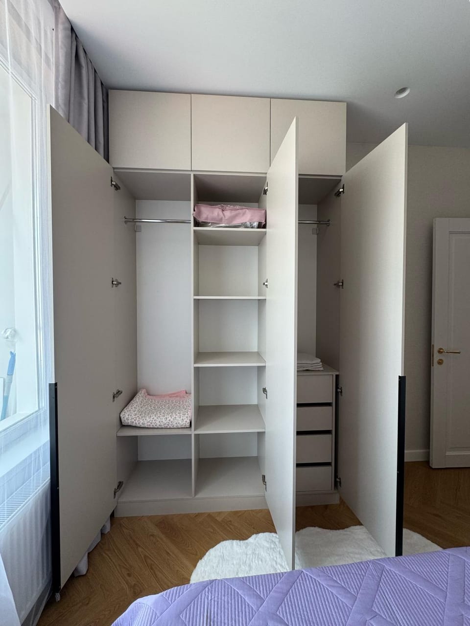 Bedroom, wardrobe