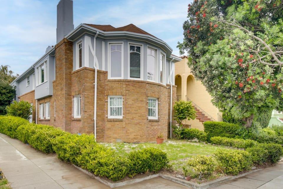 Walk to West Portal Ave & Transit! Spacious Home House in San Francisco