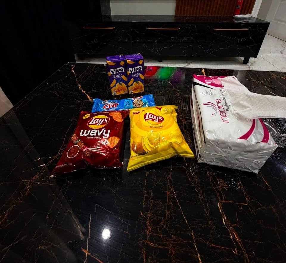 Food and drinks, Food