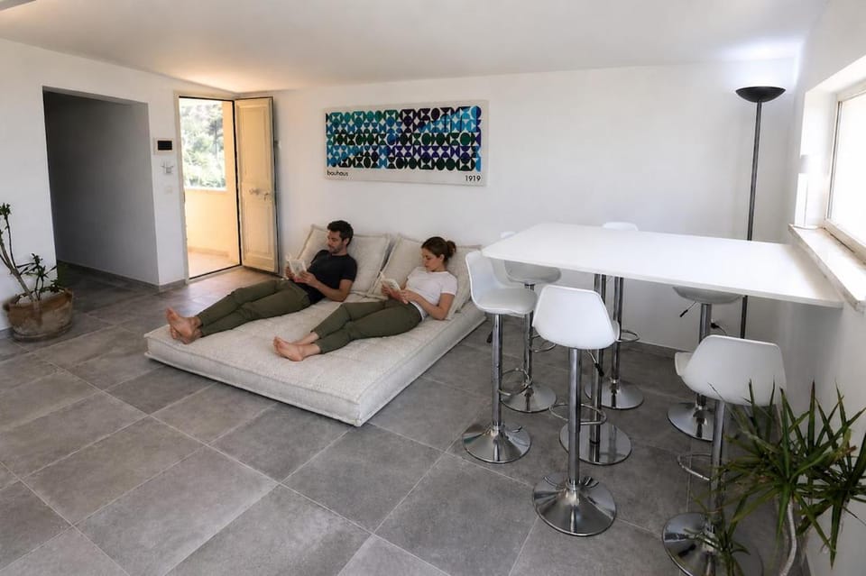 Blue Horizon Apartment in Terrasini