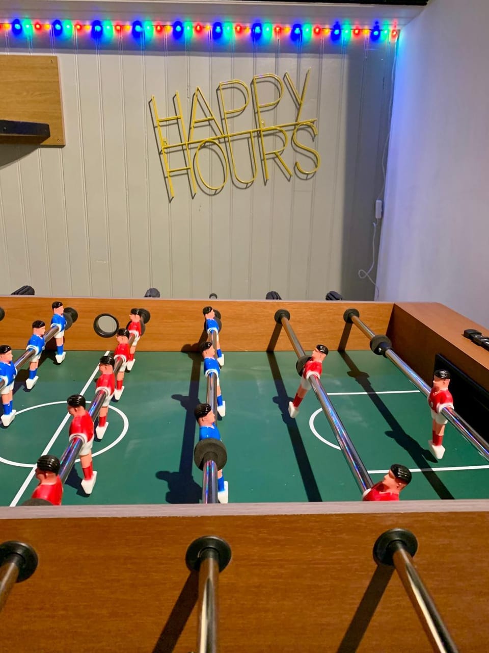 Darts, Game Room