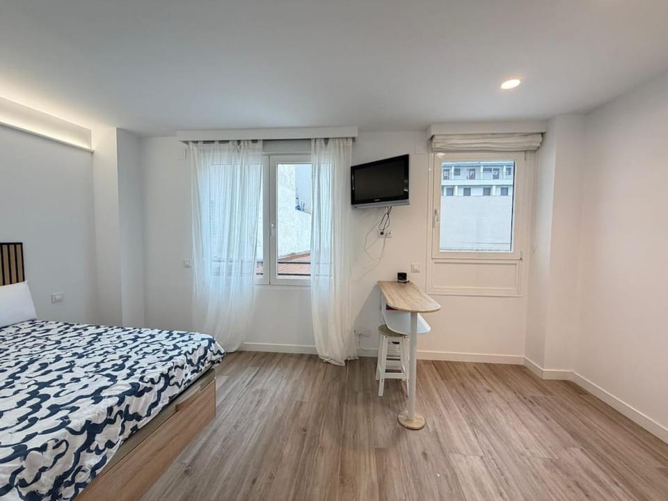 Downtown, quiet, Bernabéu Apartment in Madrid