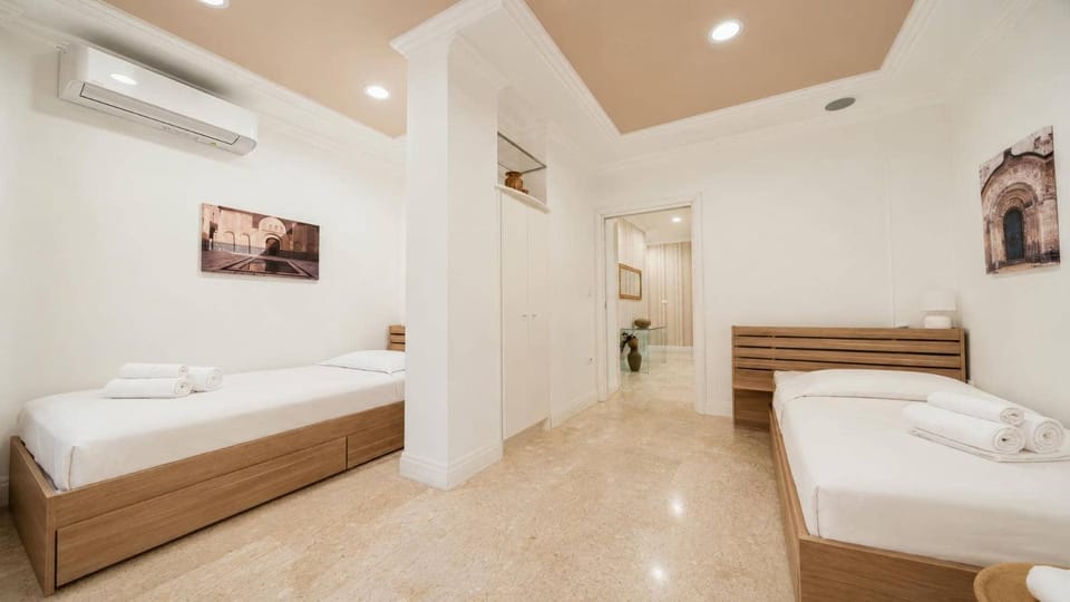 Elite Collection- Olbia Urban Suite Apartment in Olbia