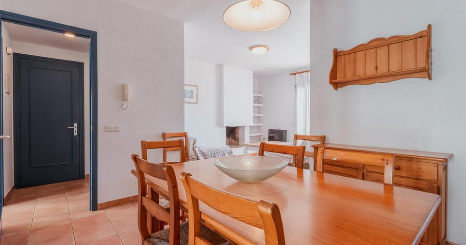 Apartamento de cuatro habitaciones en el centro de Calella de Palafrugell Apartment in Llafranc