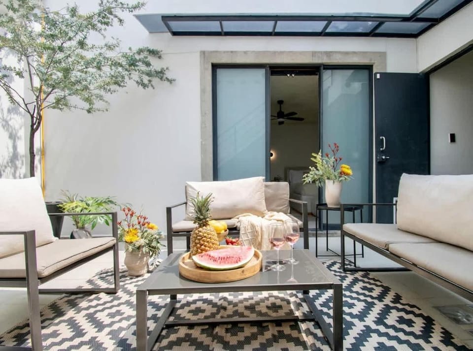 CASA SOUL - Stylish 9BR Villa with Rooftop in Condesa House in Mexico City