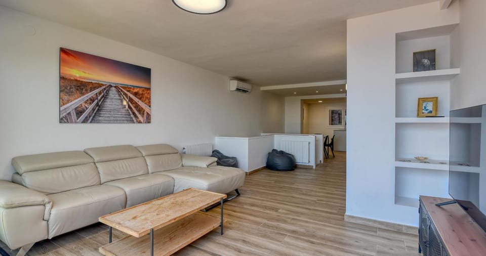 Apartamento con vistas panoramicas al mar en Llafranc Apartment in Llafranc