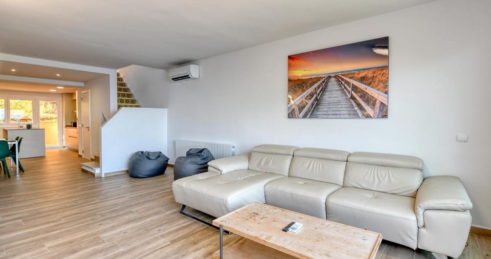 Apartamento con vistas espectaculares al mar en Llafranc Apartment in Llafranc