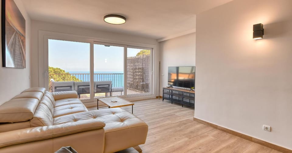 Apartamento con vistas espectaculares al mar en Llafranc Apartment in Llafranc