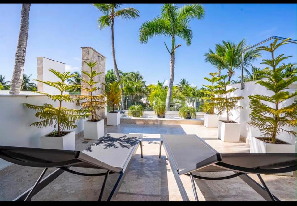 Balcony/Terrace, Swimming pool