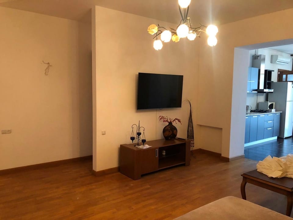 3 комнатная квартира Apartment in Yerevan
