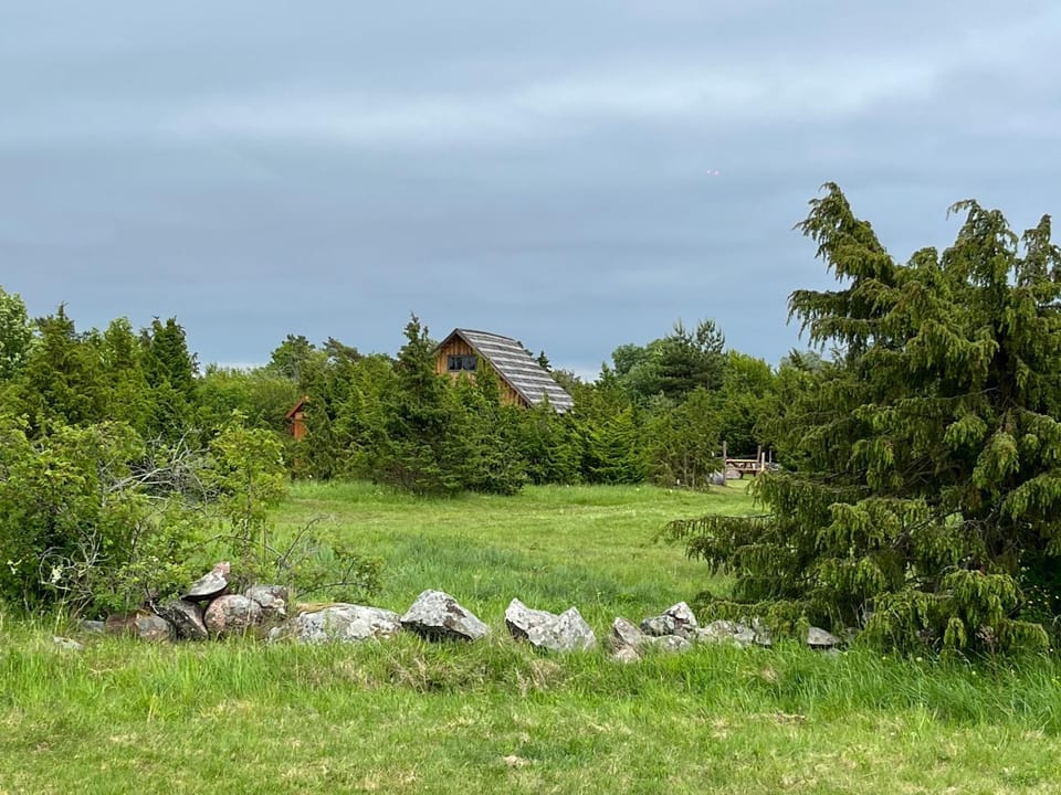 Heinaküün - magamine heinalakas Campground/ 
RV Resort in Estonia