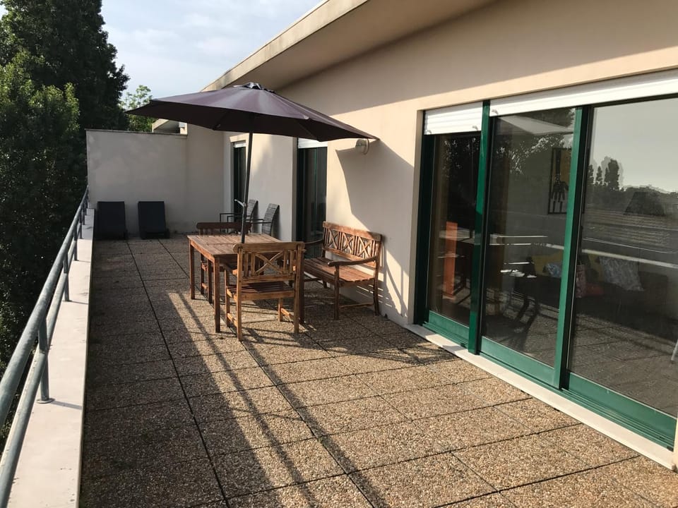 Balcony/Terrace, Balcony/Terrace