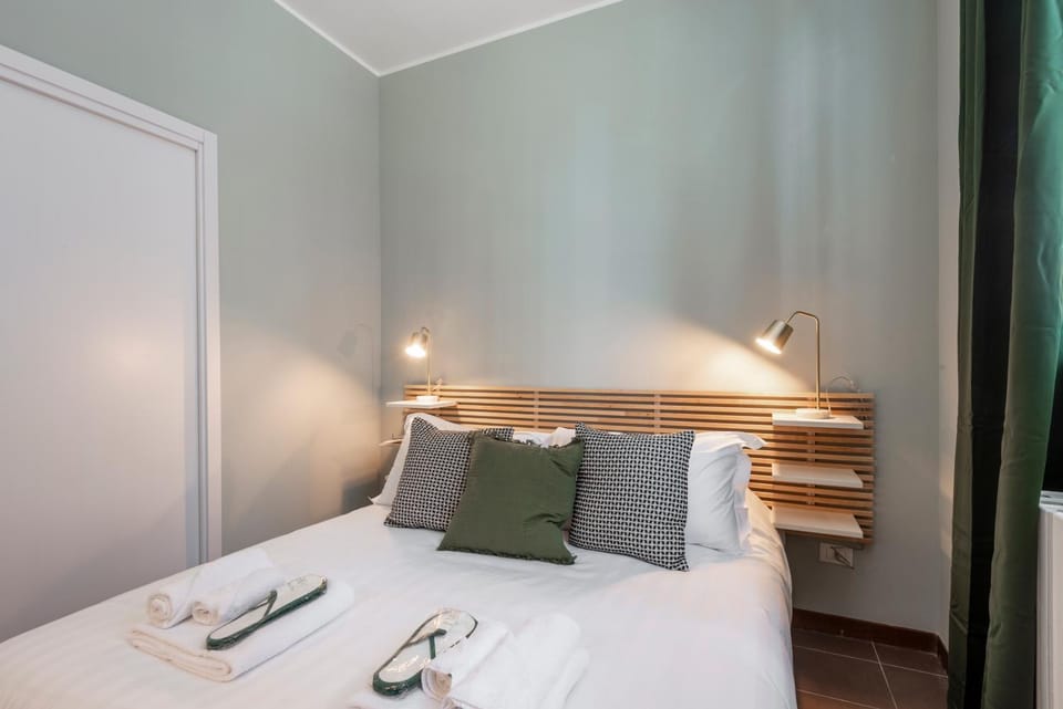 Beyond Properties - Carlo Bazzi Suites Apartment in Milan