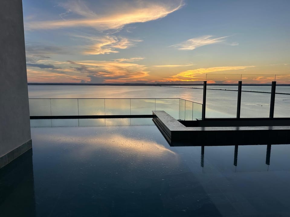 Apartment with Pool and the Best View of the City Apartment in Palmas