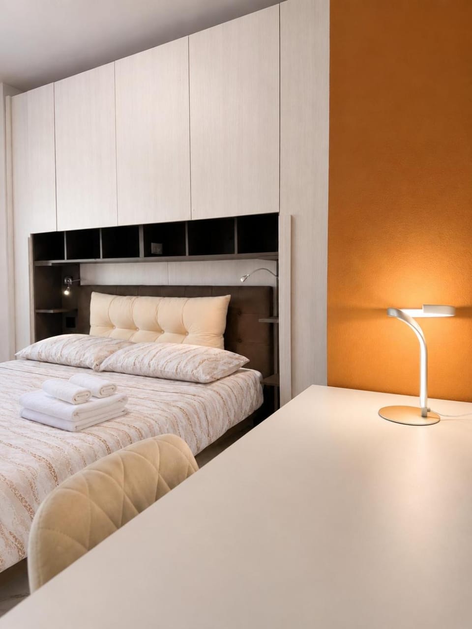 Bed, Photo of the whole room, Bedroom, wardrobe