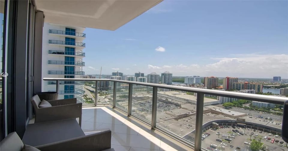 Moonwater Horizon Haven Apartment in Sunny Isles Beach