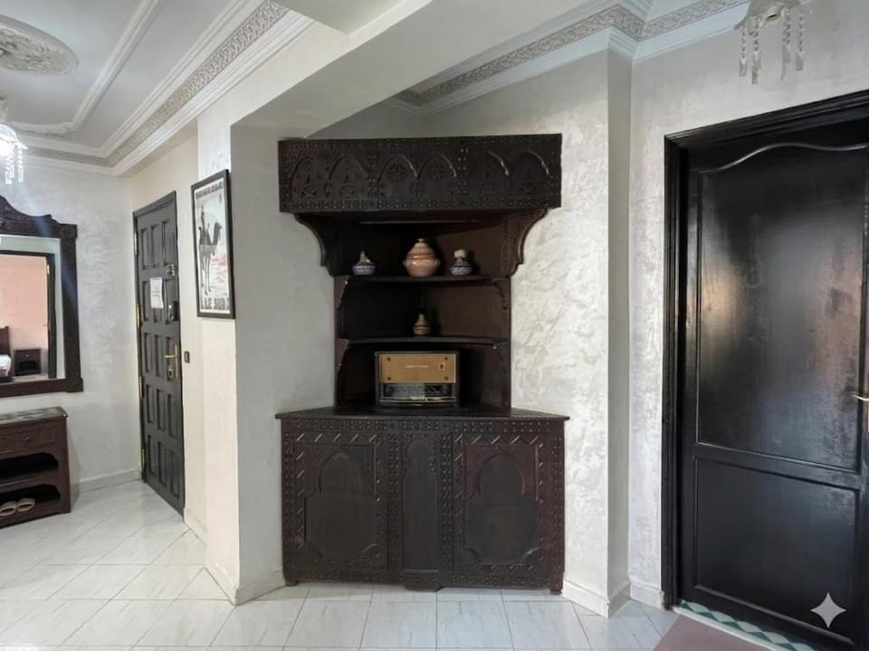 Cozy Apartment Near Majorelle Garden & Geuliz Apartment in Marrakesh