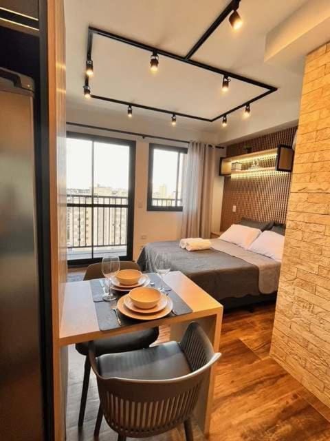 Bed, Dining area, Bedroom