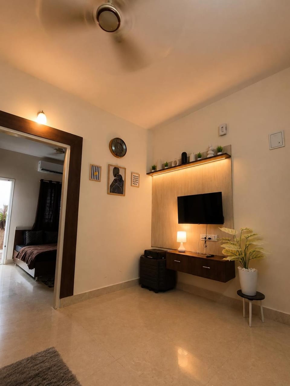 Royale Bayt Homestay Elite 1bhk in btm and near kormangla Apartment in Bengaluru