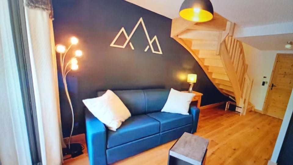 Praz - Beautiful Property Apartment in Megève