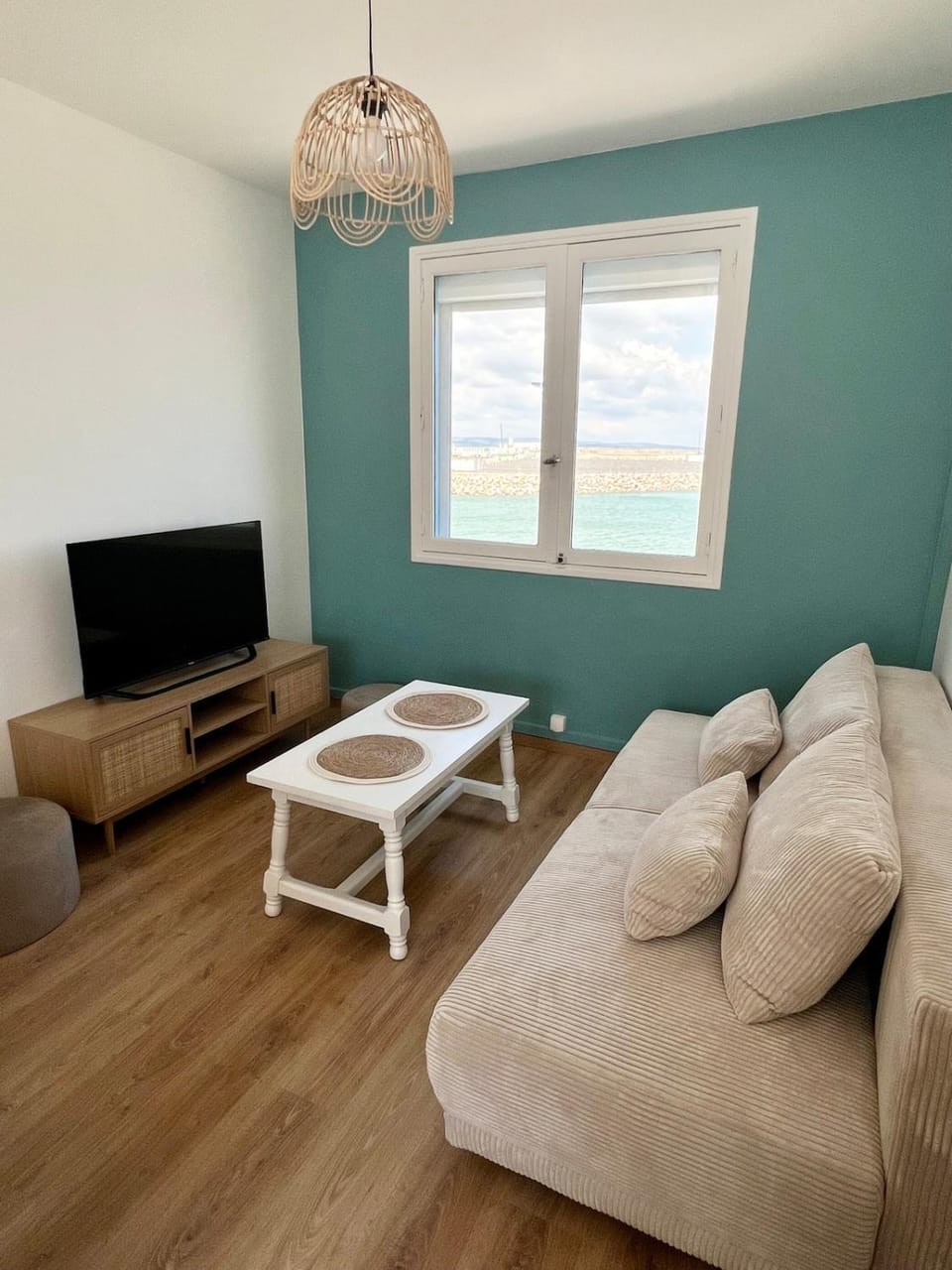 Family apartment with sea view Apartment in Port-la-Nouvelle