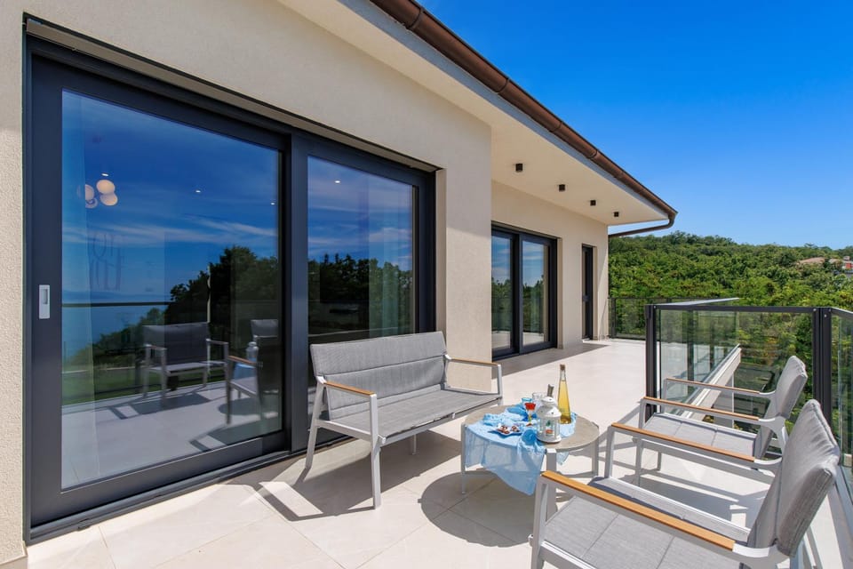 Day, Balcony/Terrace