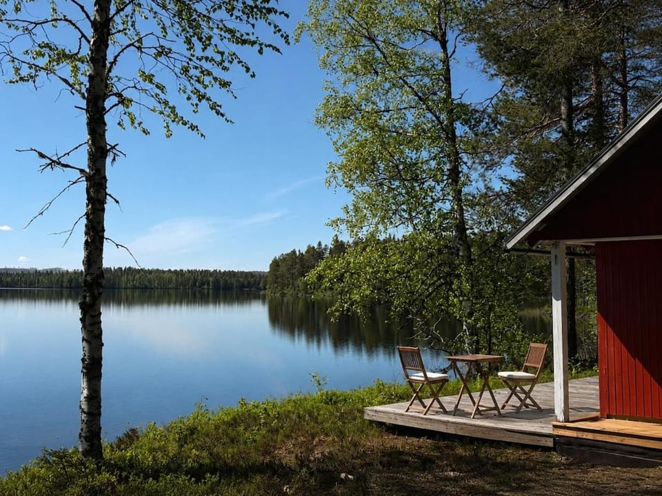 Secluded lake house with a private jetty and a boat House in Sweden