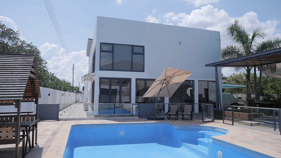 White house Residences by Pebbles Hotel in Lusaka