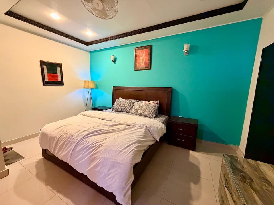 Green Oasis Apartment Opposite to Elite Hotel Apartment in Pakistan