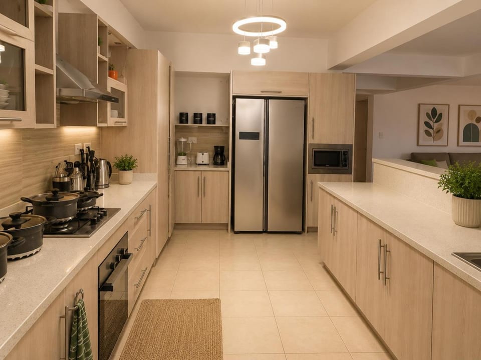 Kitchen or kitchenette, kitchen