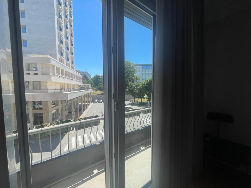 Apartment 2 BDR with Terace and Parking Apartment in Belgrade