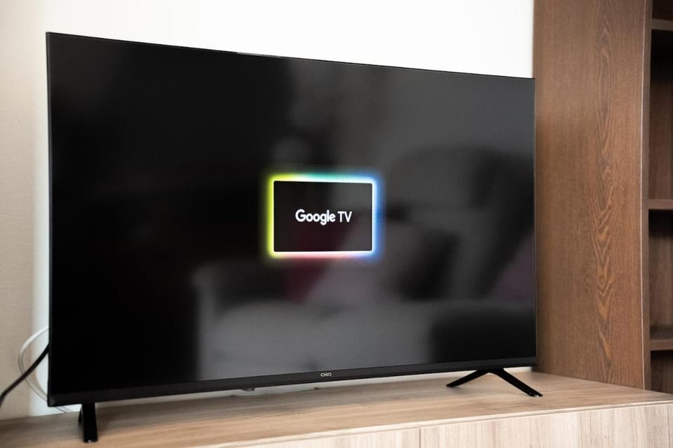 Communal lounge/ TV room, TV and multimedia