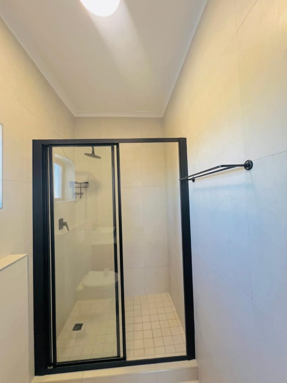 The Sandy Toes Retreat -Modern Two-Bedroom in Camps Bay Apartment in Camps Bay
