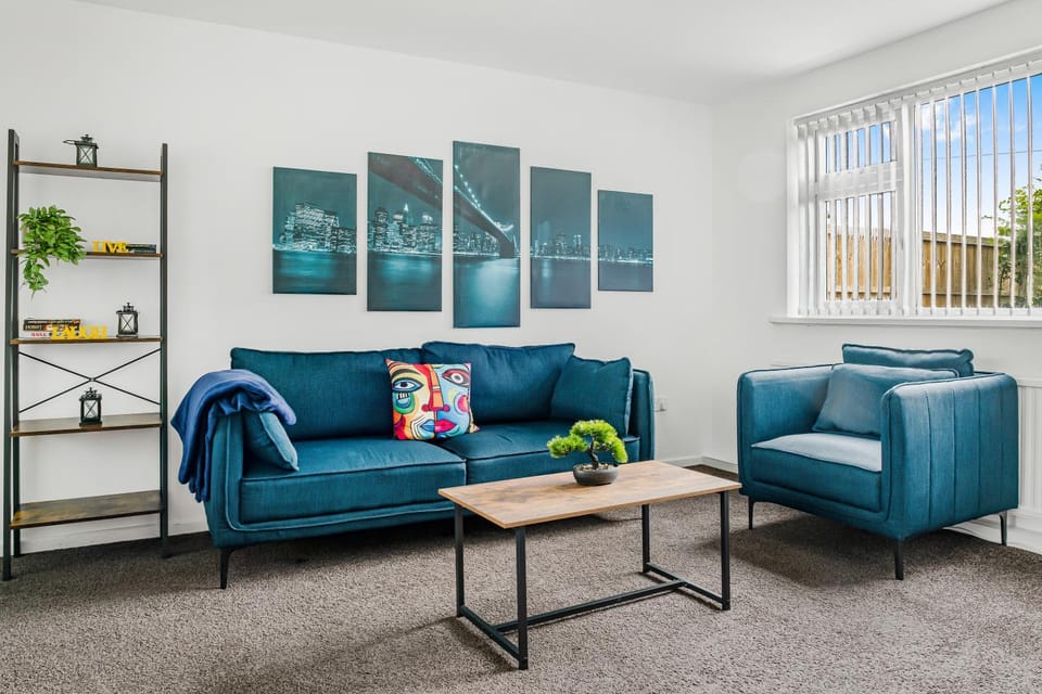 Living room, Seating area