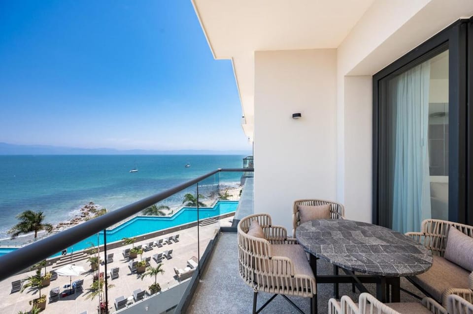 Zantamar right on the beach 408B Apartment in La Cruz de Huanacaxtle