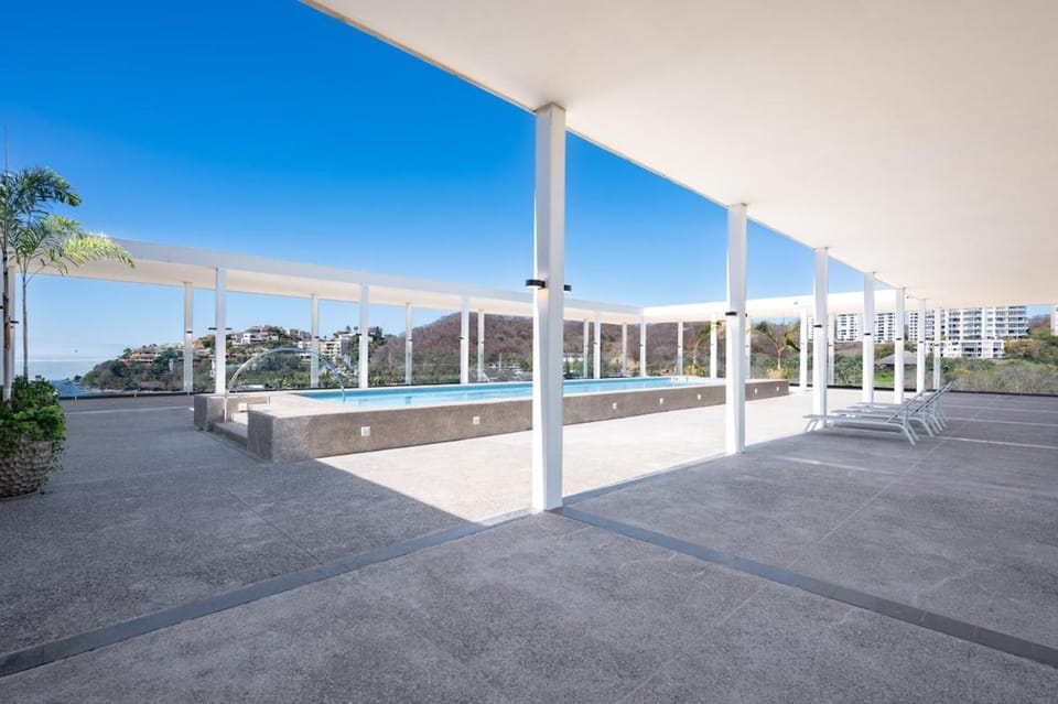 Zantamar right on the beach 408B Apartment in La Cruz de Huanacaxtle