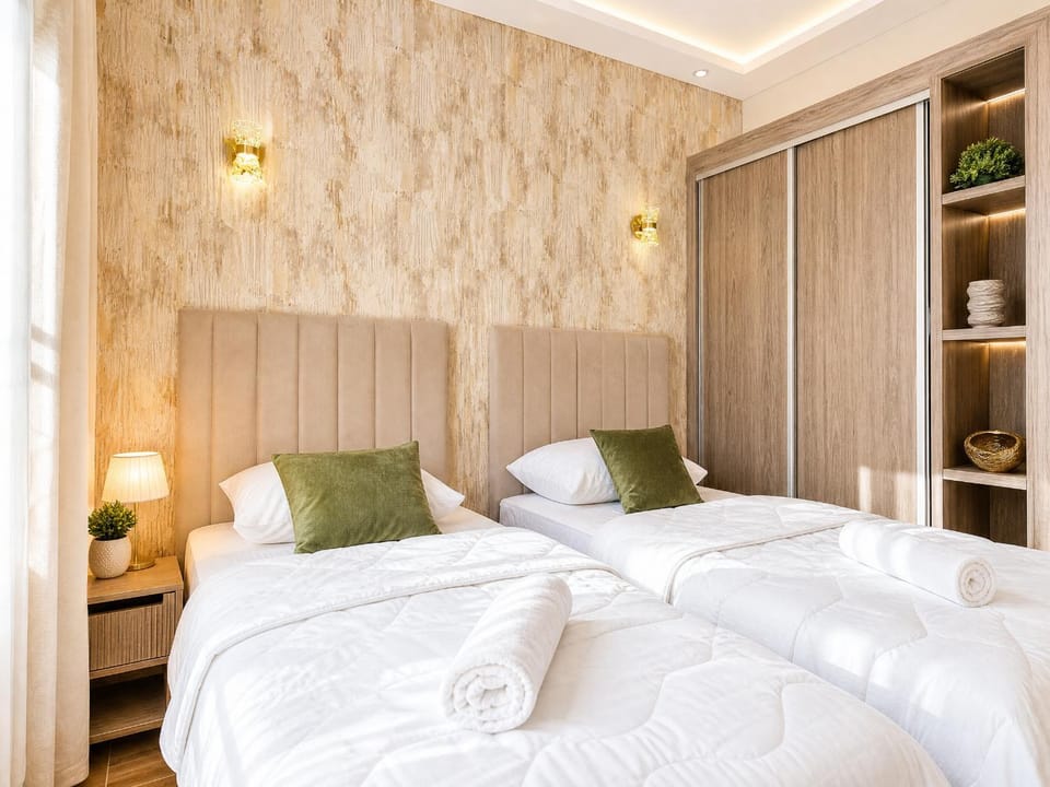 Bed, Photo of the whole room, Bedroom, towels, wardrobe