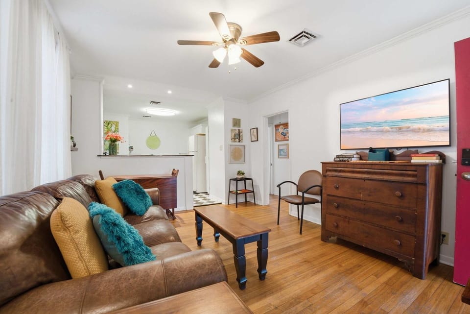 Spacious 2BR Perfect for Work Crews or Families Apartment in Freetown-Port Rico