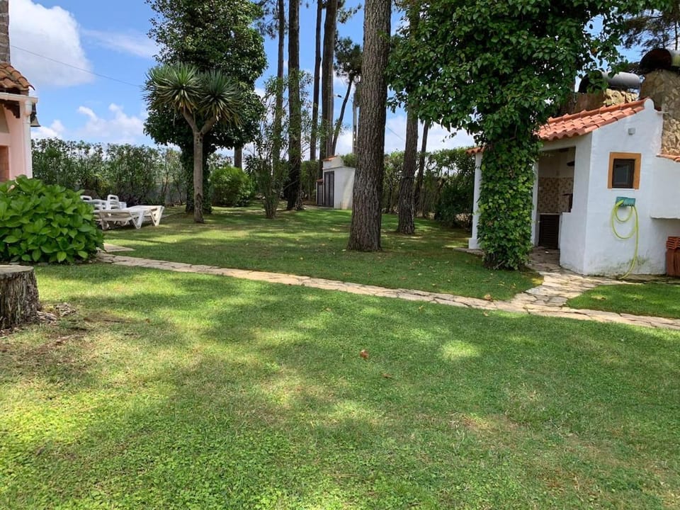 Rustic Villa with Private Pool near Ericeira Villa in Lisbon District