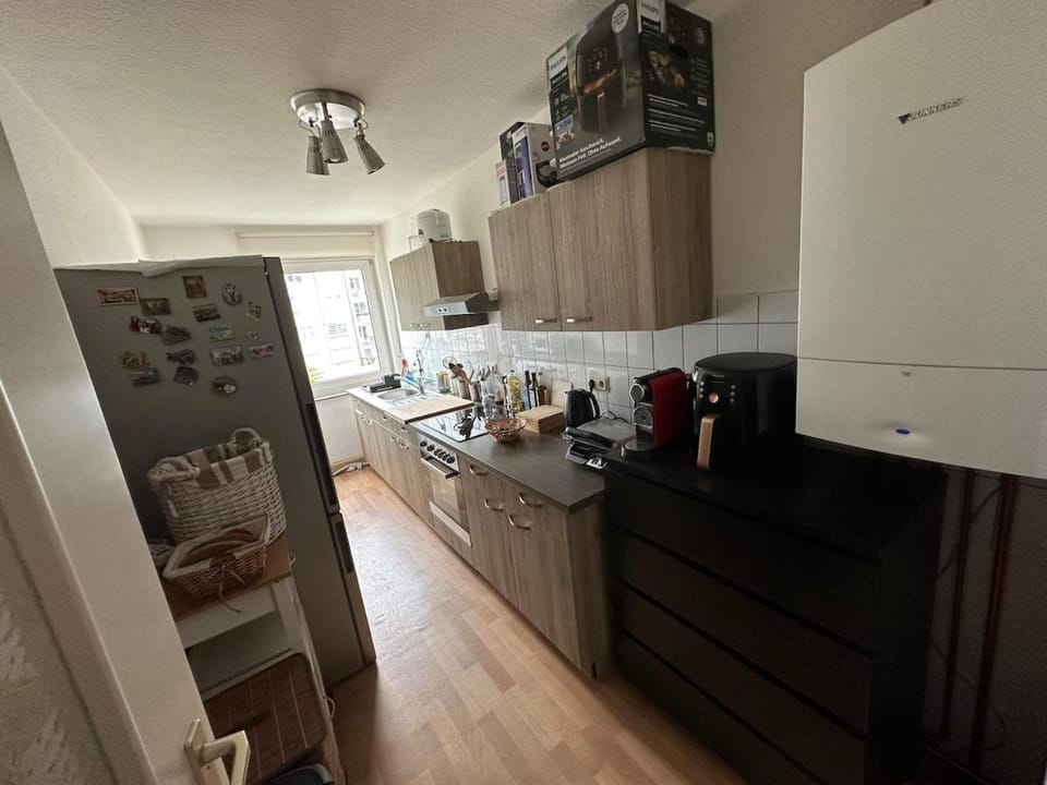 Schöne 75qm Wohnung, zentral, ruhig, 2 Schlafzimmer und Küche, Home Office Apartment in Dortmund