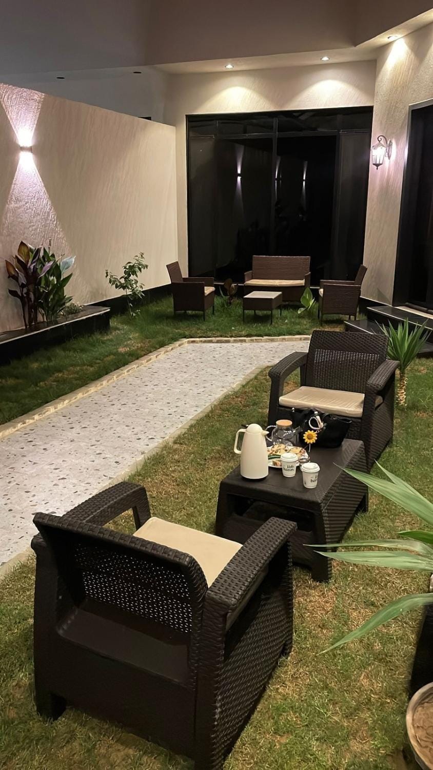 Garden, Garden view